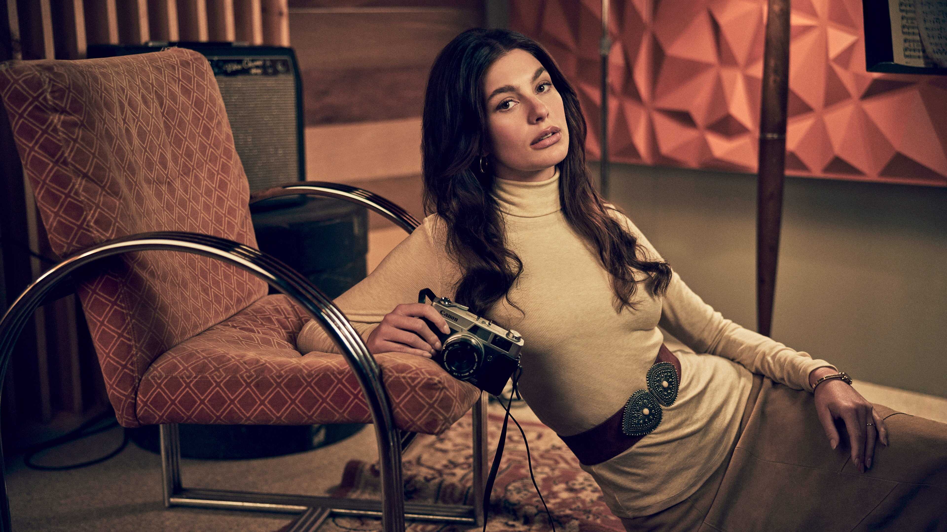 PL - DAISY JONES & THE SIX 3