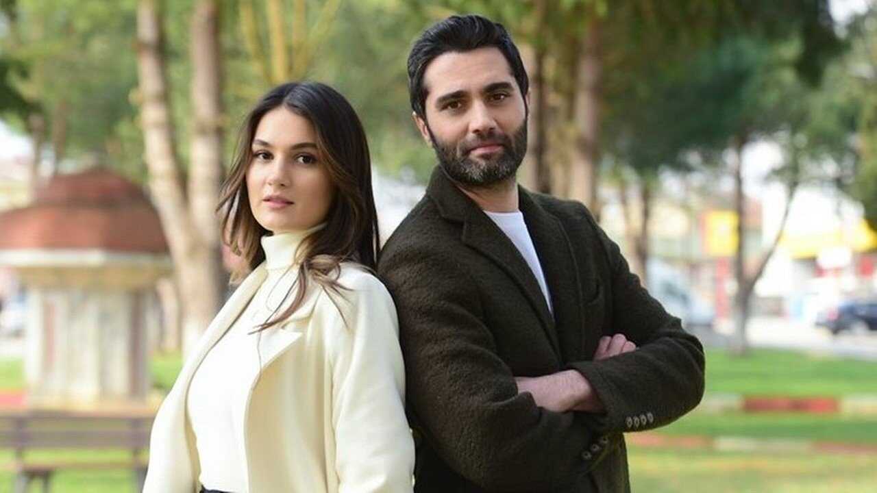 AR - مسلسل اسمه حب 0