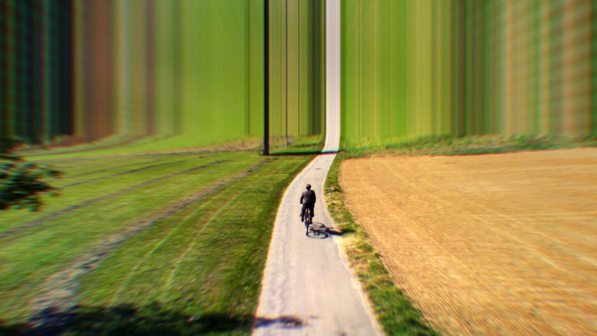 AR - How to Change Your Mind 0