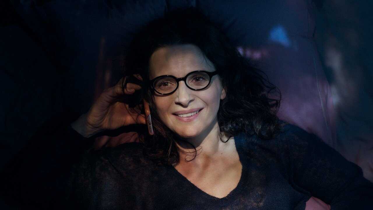 Who You Think I Am (2019) 0