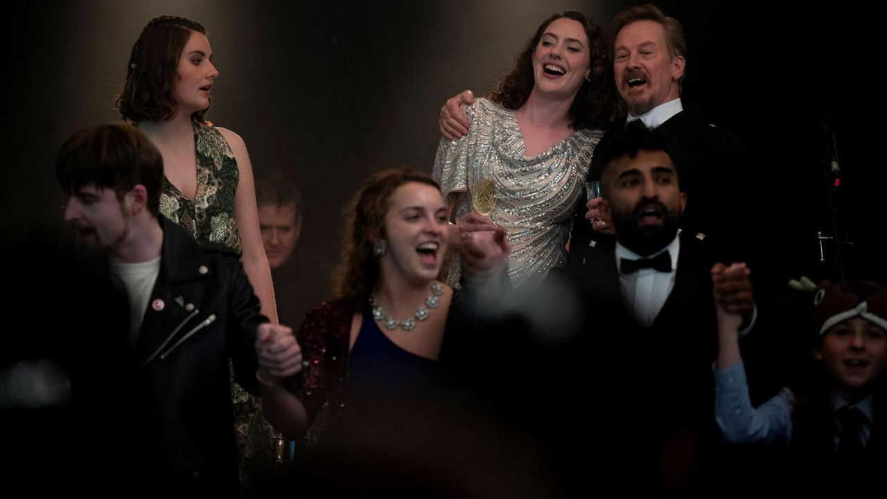 FR - The Island (2025) (GB) 4