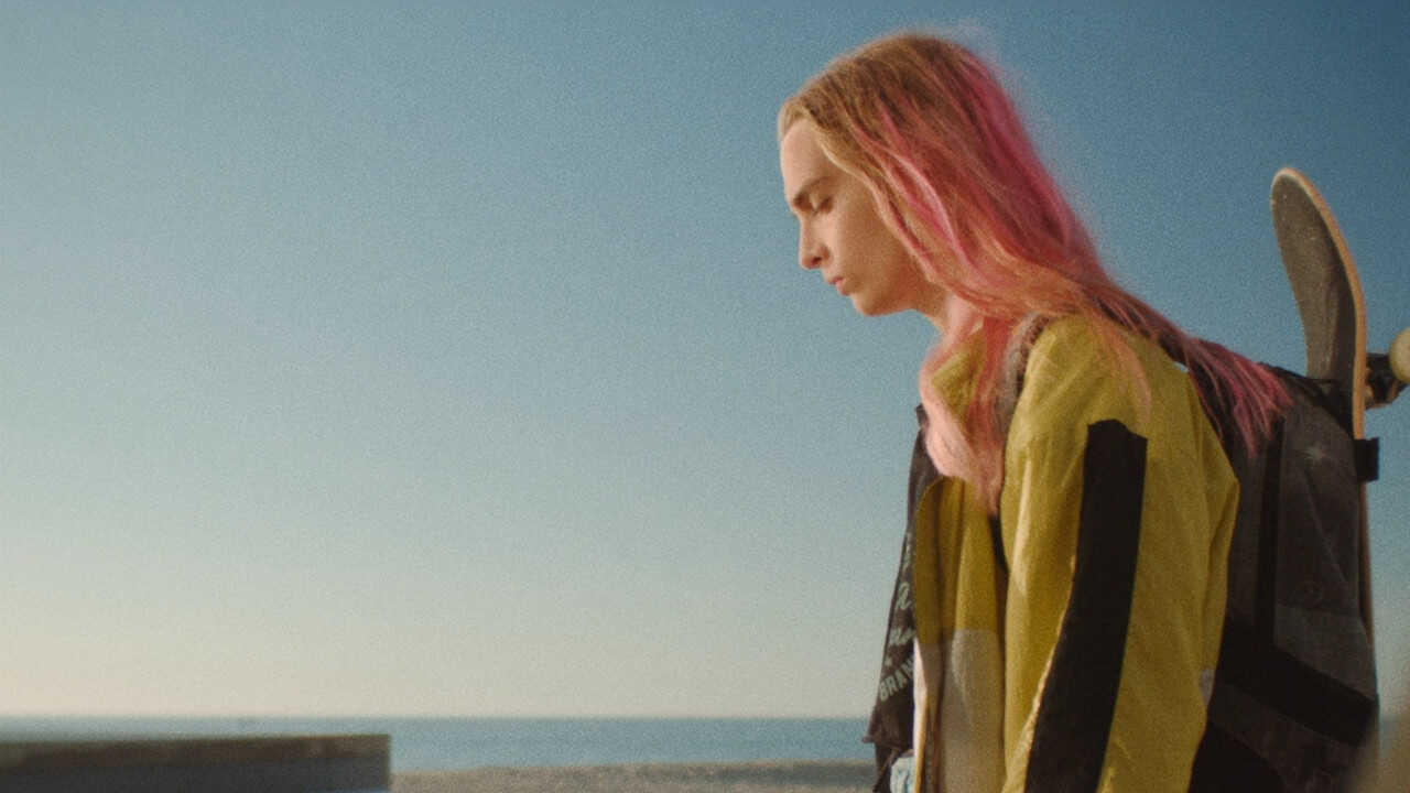 Lola and the Sea (2019) 0