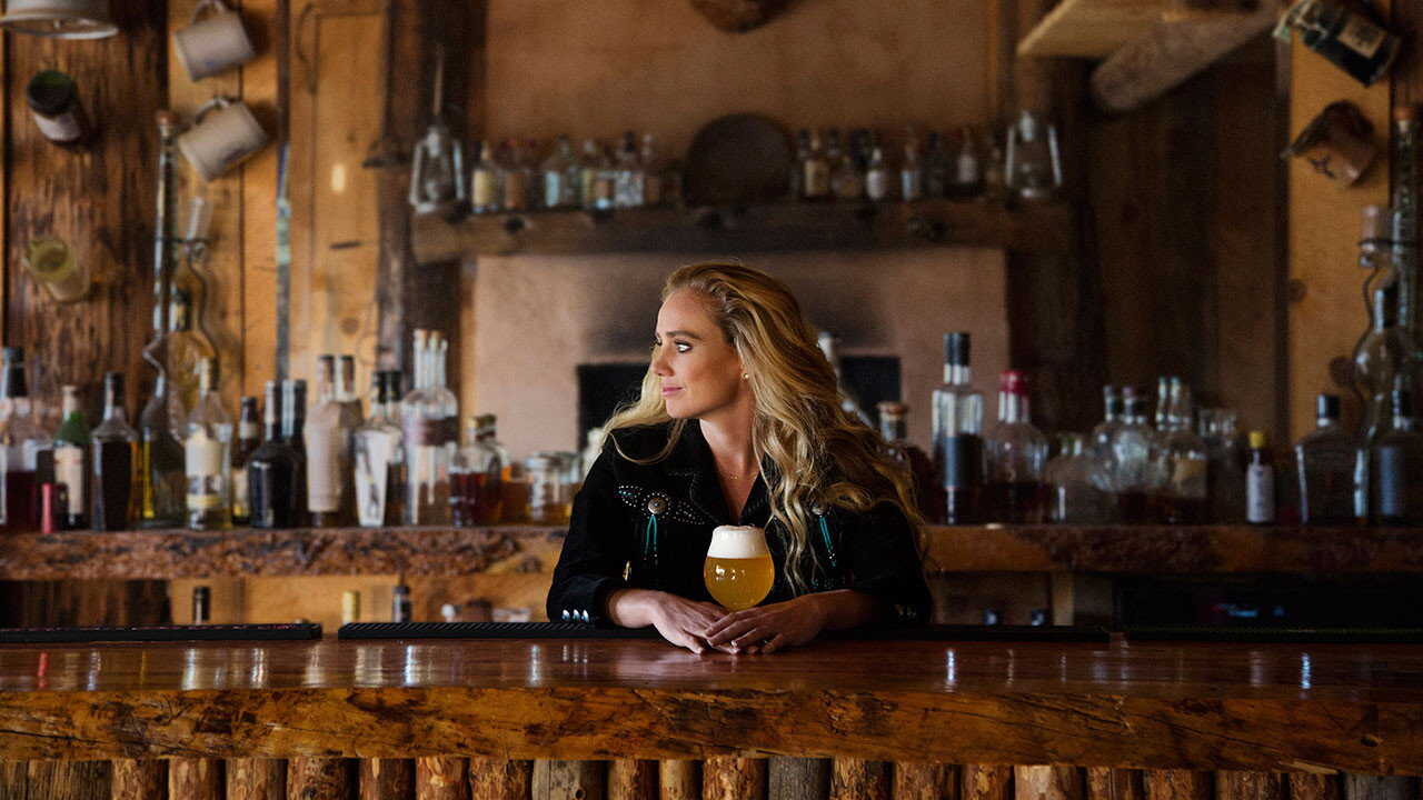 EN - Beerland (2017) (US) 2