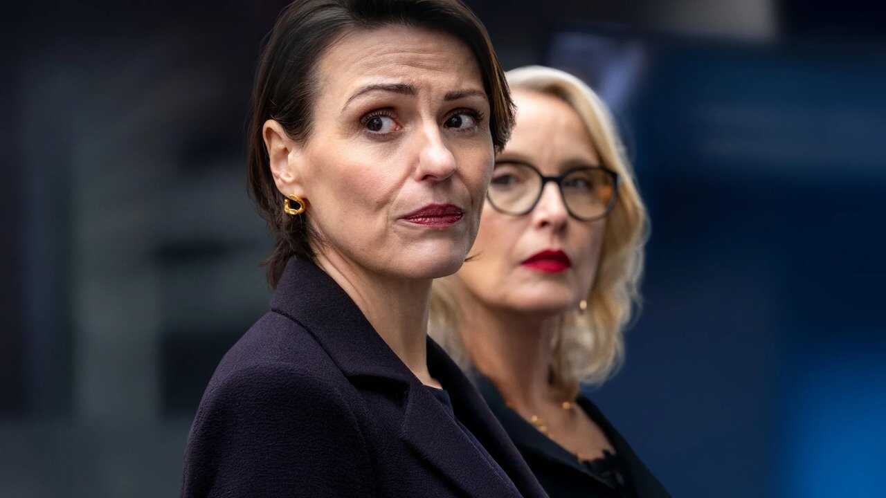 ES - Rehén (2025) (GB) 0