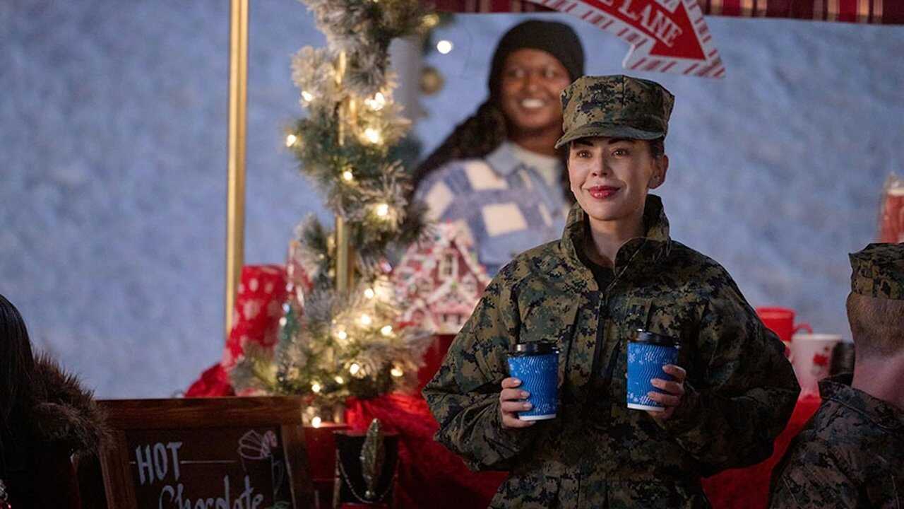 Christmas on Duty 0