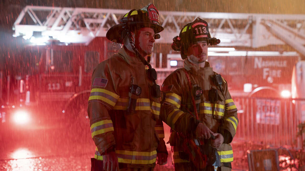 EN - 9-1-1: Nashville (2025) (US) 4