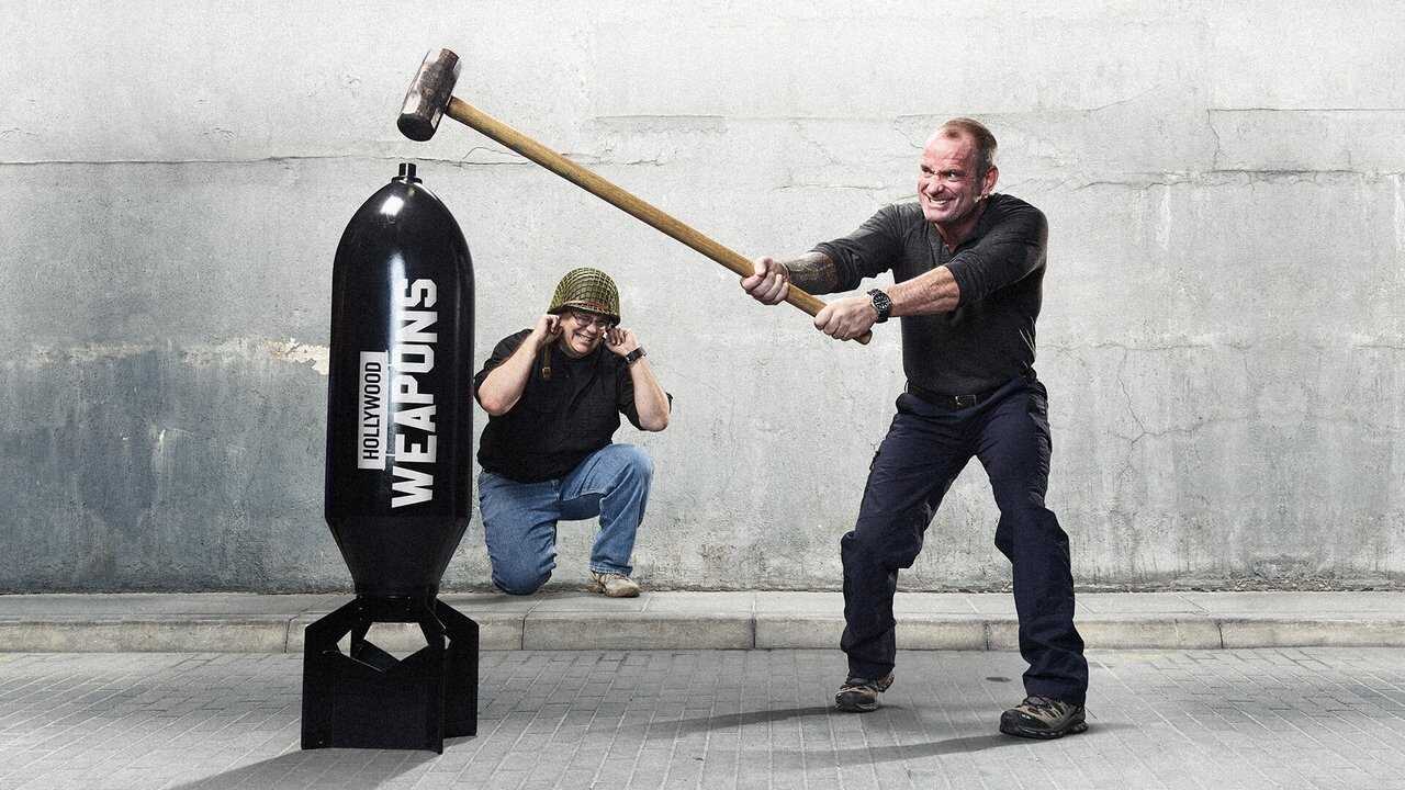 EN - Hollywood Weapons (2017) (US) 0