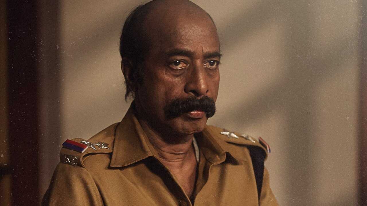 പാതിരാത്രി 0