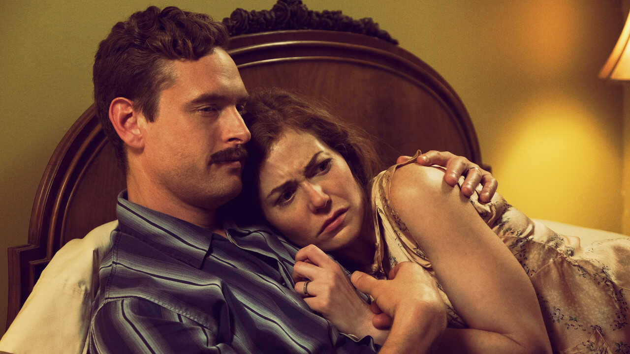 4K-DE - Lore (2017) (US) 2