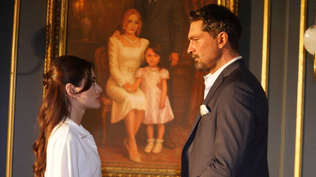 AR - مسلسل غريب في المرآة 2