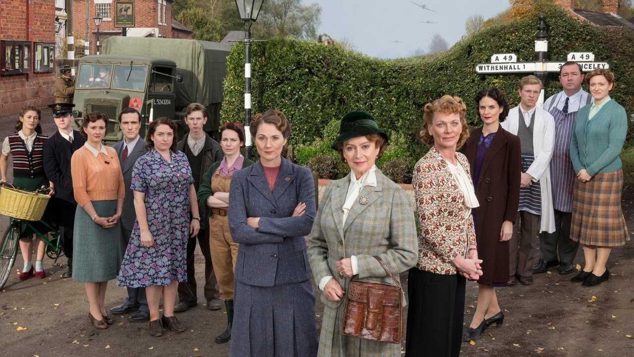 EN - Home Fires (2015) 3