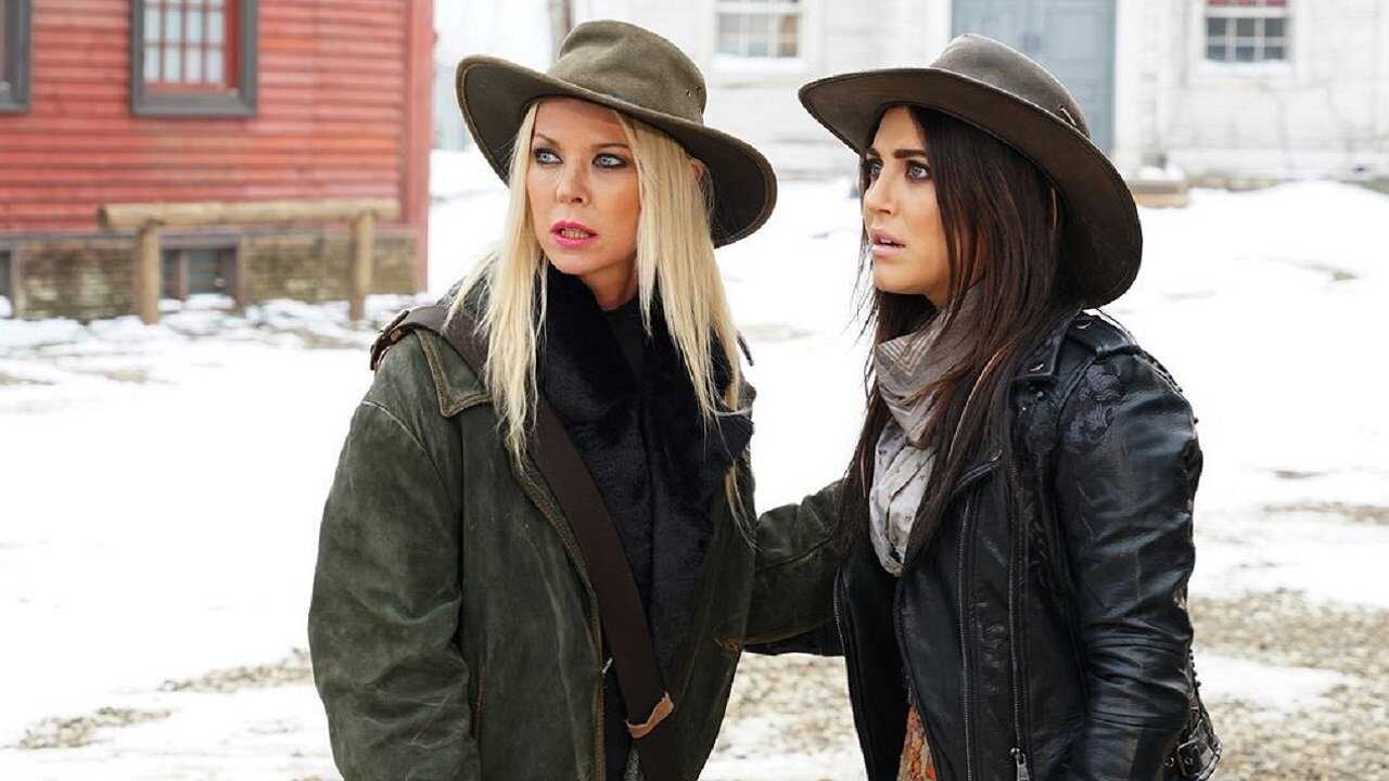 The Last Sharknado: It's About Time (2018) 0