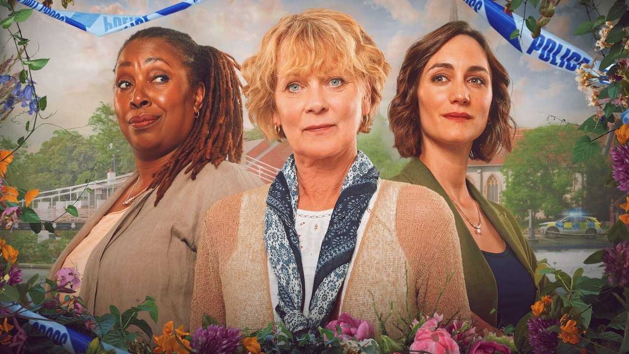 EN - The Marlow Murder Club (2024) 0