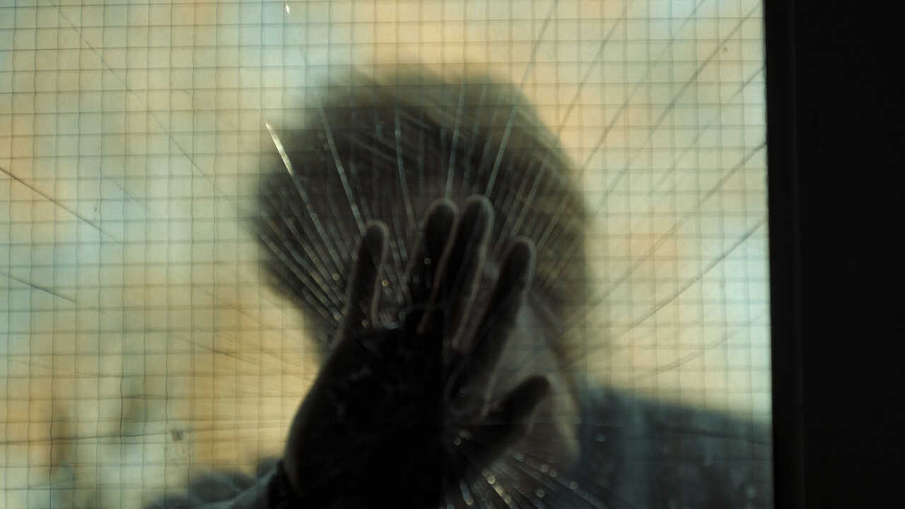 ES - Verdaderamente aterrador (2025) (US) 4