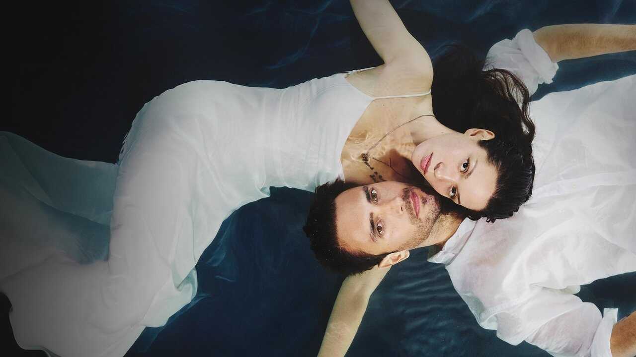 EN - Ilk Ve Son - Deeply (2021) 1