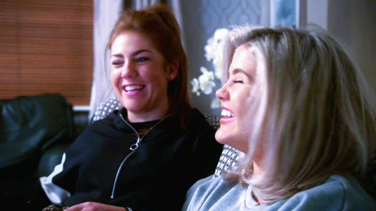 EN - Gogglebox (2013) (GB) 4