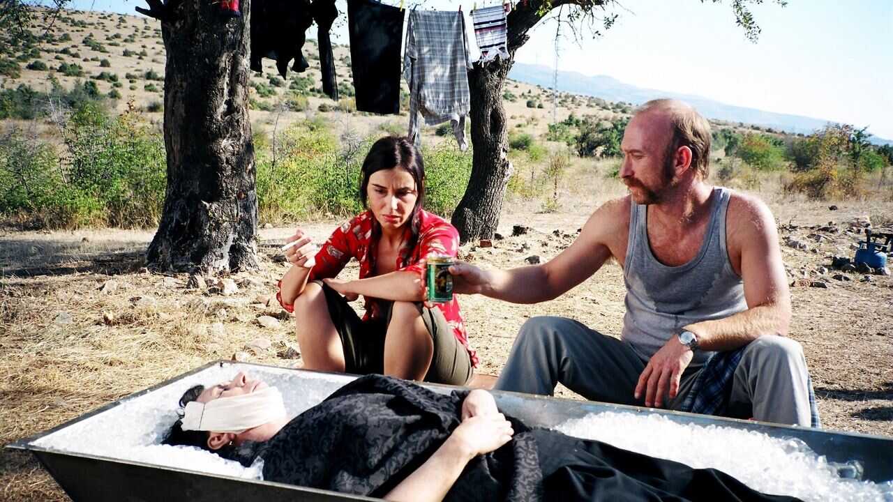 Bal-Can-Can (2005) 0