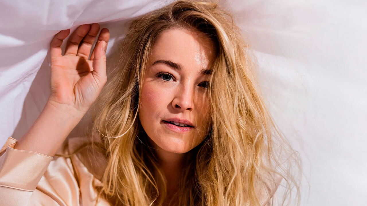 NL - Tussen de Lakens met Geraldine (2022) (NL) 2