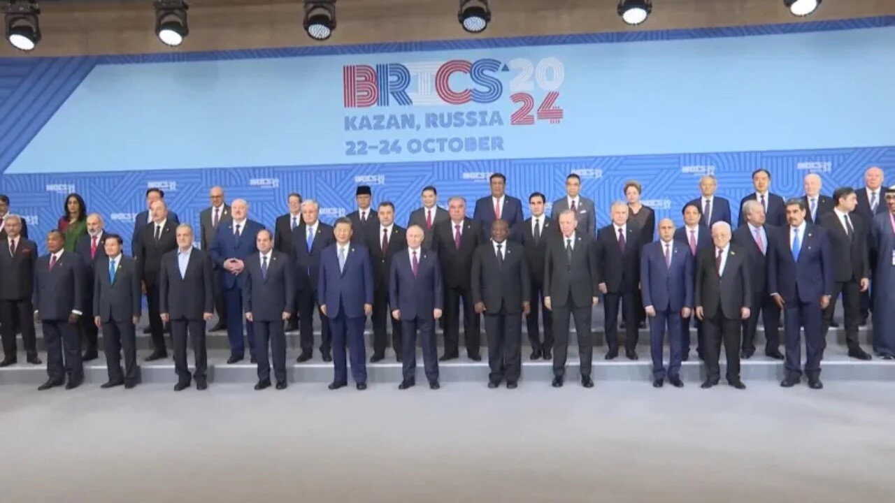 Les Empires contre-attaquent (2026) 0
