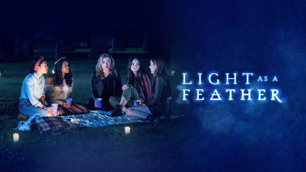 EN - Light as a Feather (2018) 3