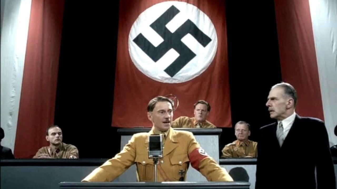 EX - Hitler: The Rise of Evil (2003) 4