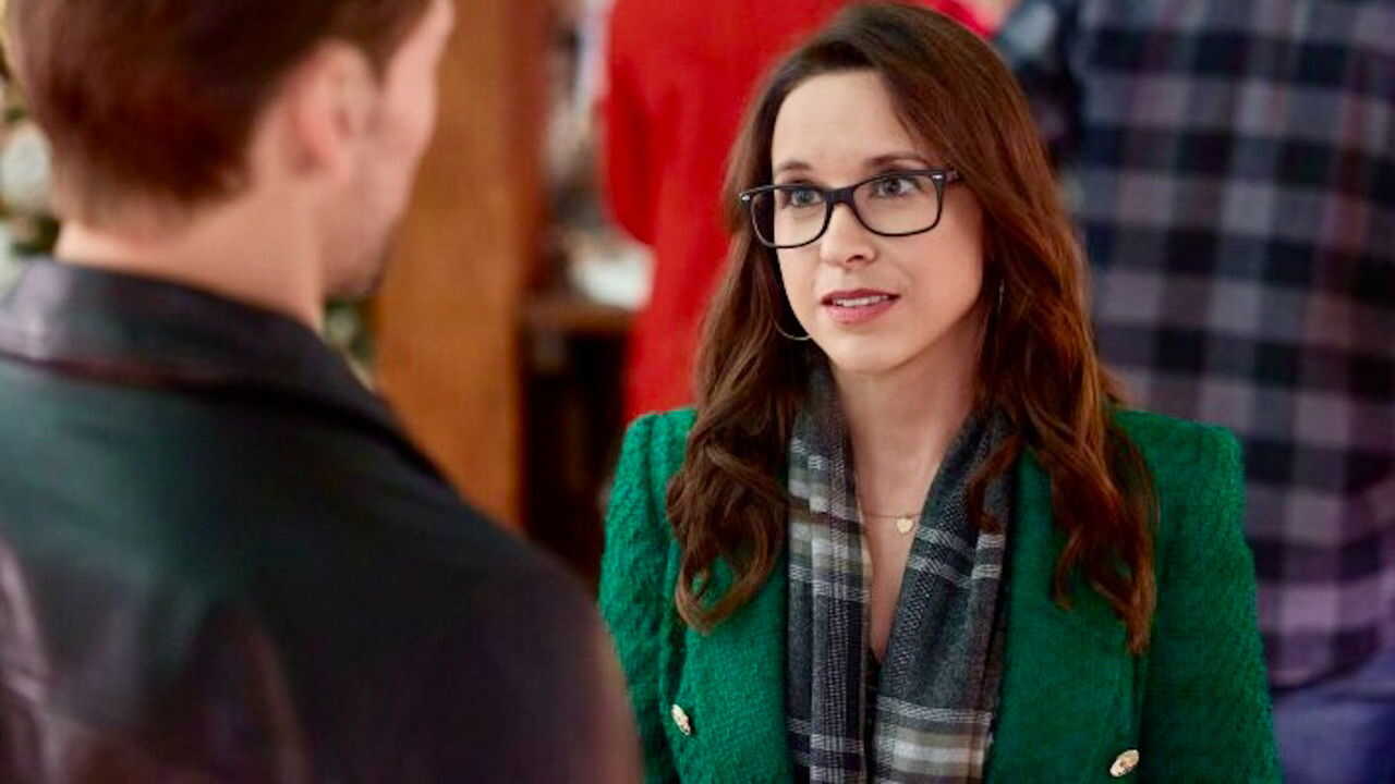 She's Making a List 0