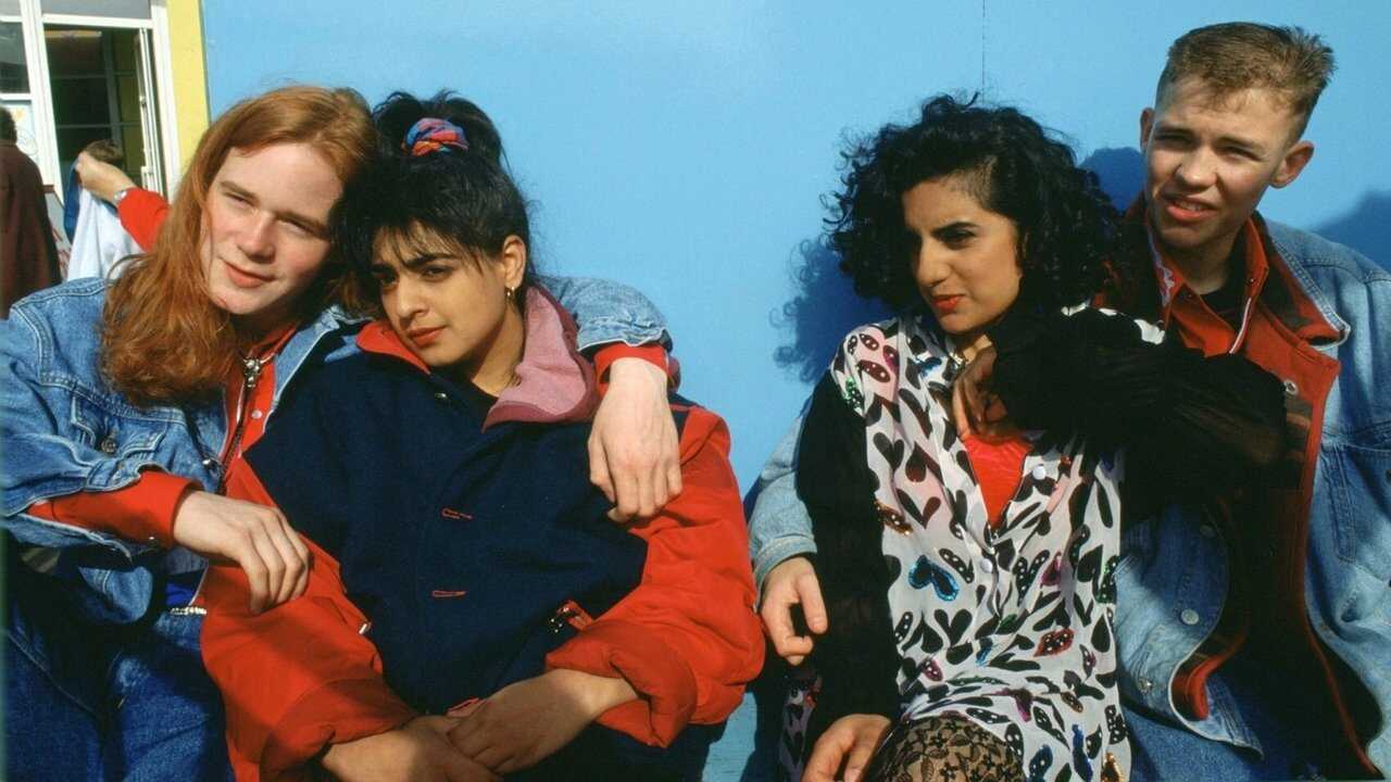 Bhaji on the Beach (1993) 0
