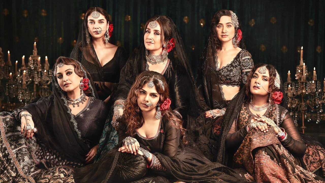IN - Heeramandi: The Diamond Bazaar 0