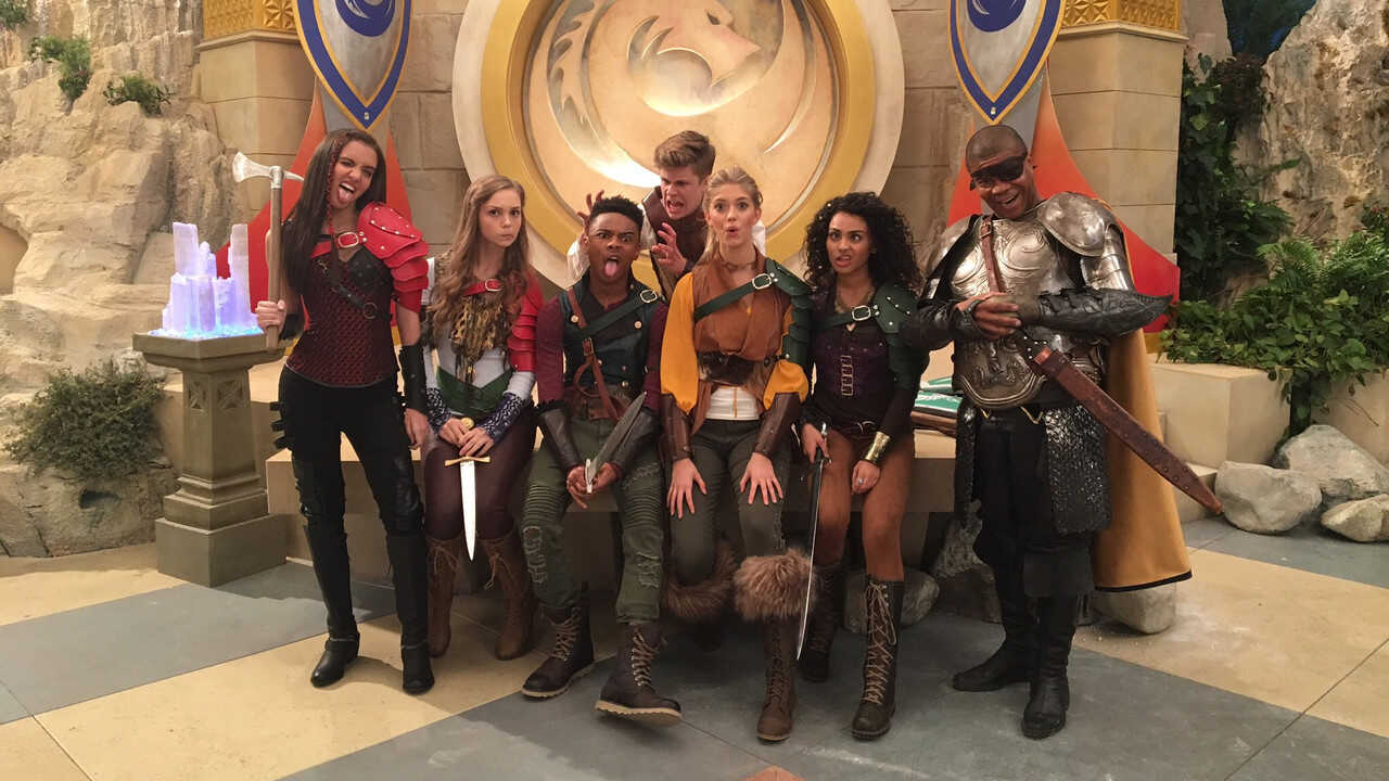 EN - Knight Squad (2018) 2