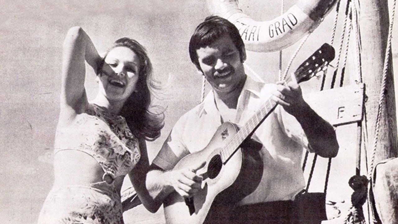 EX - Naše malo misto (1970) 0