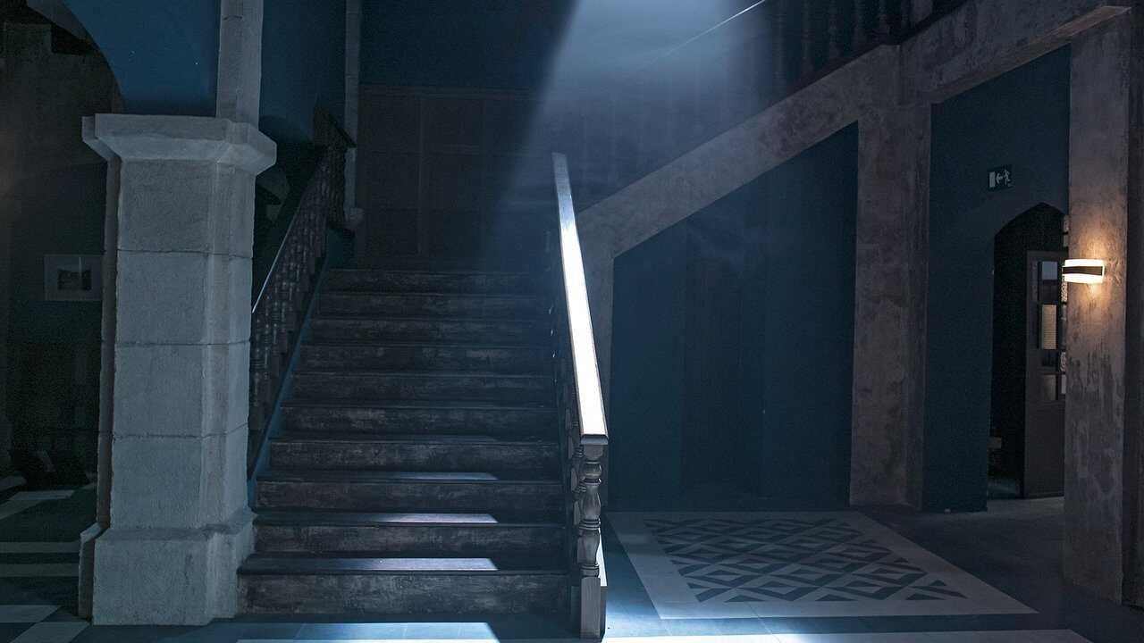 IN - The Boarding School: Las Cumbres (2021) 4