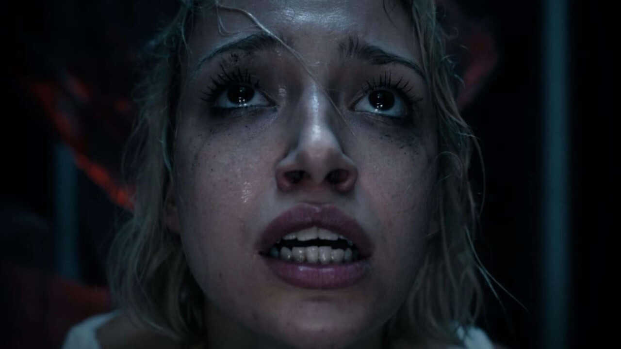 Martwi przed świtem (2025) 0