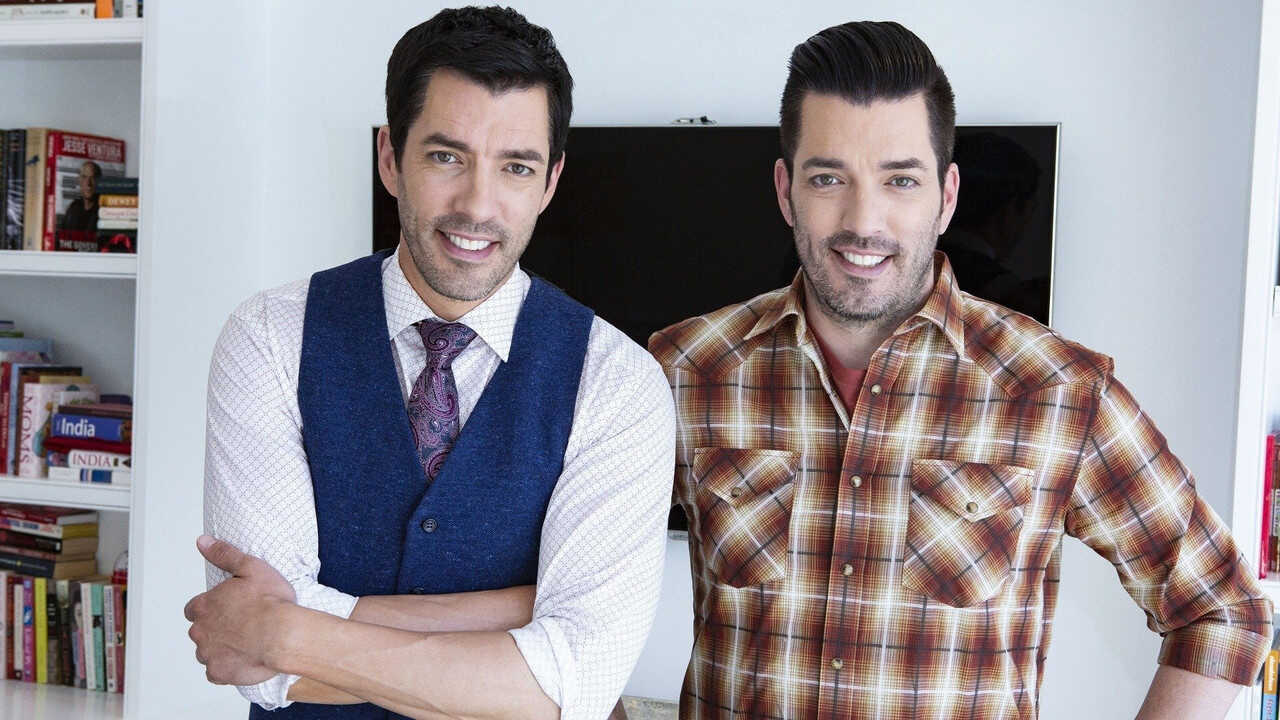 EN - Property Brothers (2011) (CA) 3