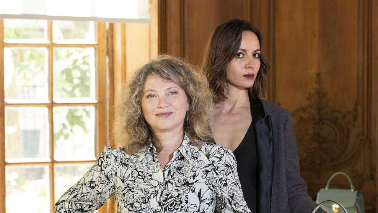 FR - A COMMON INTEREST (2025) (FR) 0