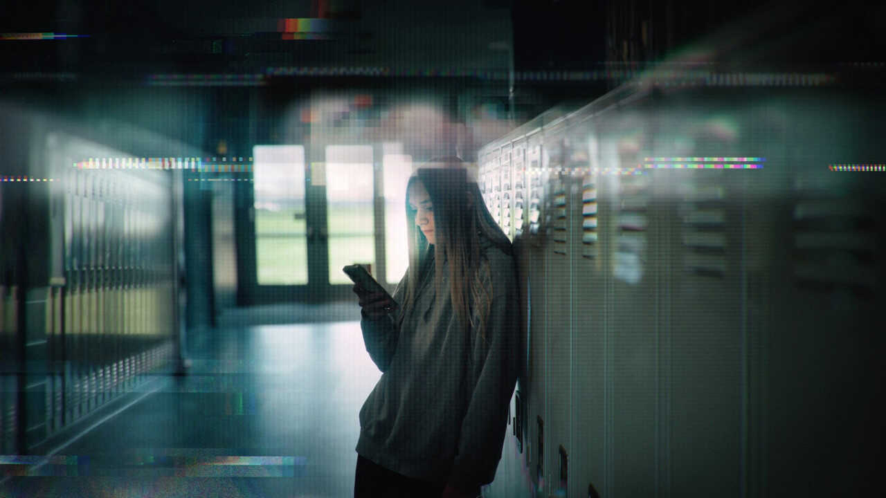 Número desconocido: Falsa identidad en el instituto (2025) 0