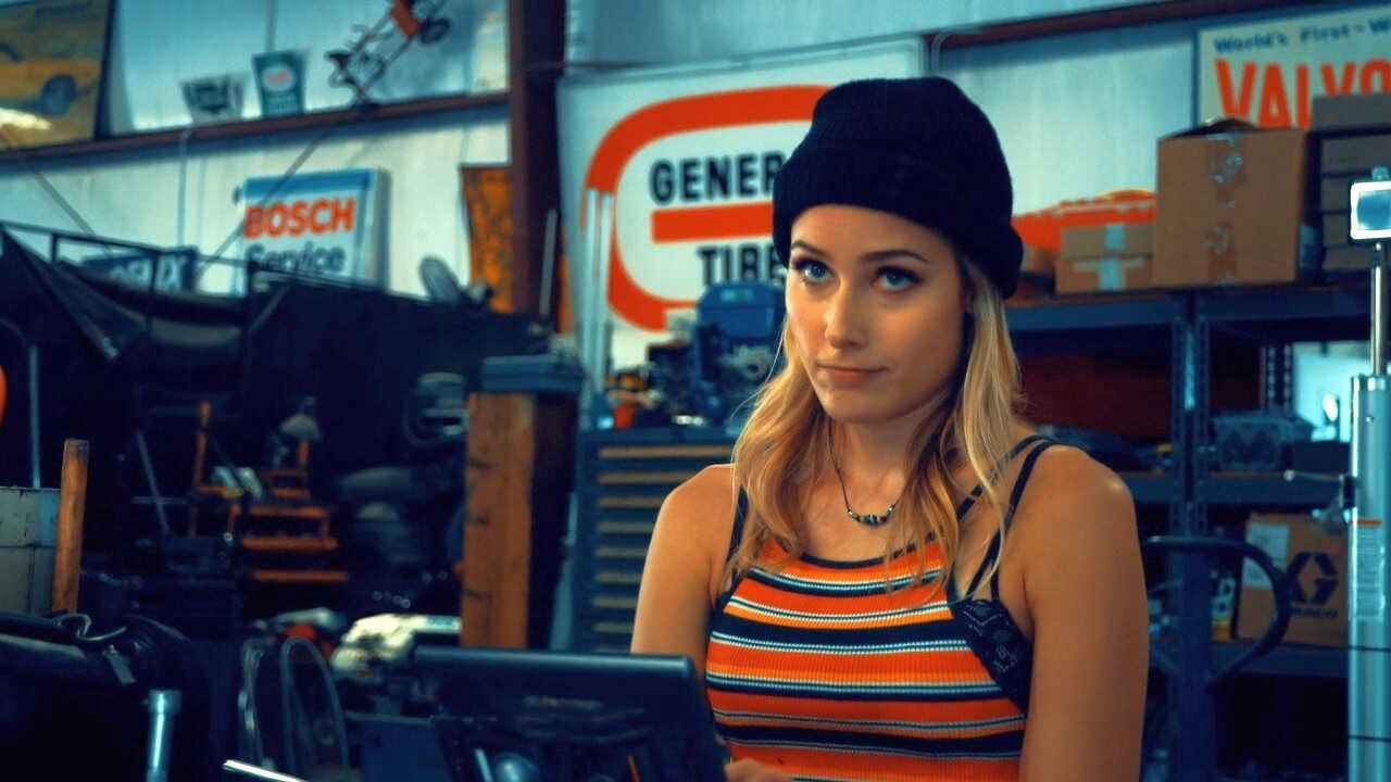 Hornet - Beschützer der Erde (2018) 0