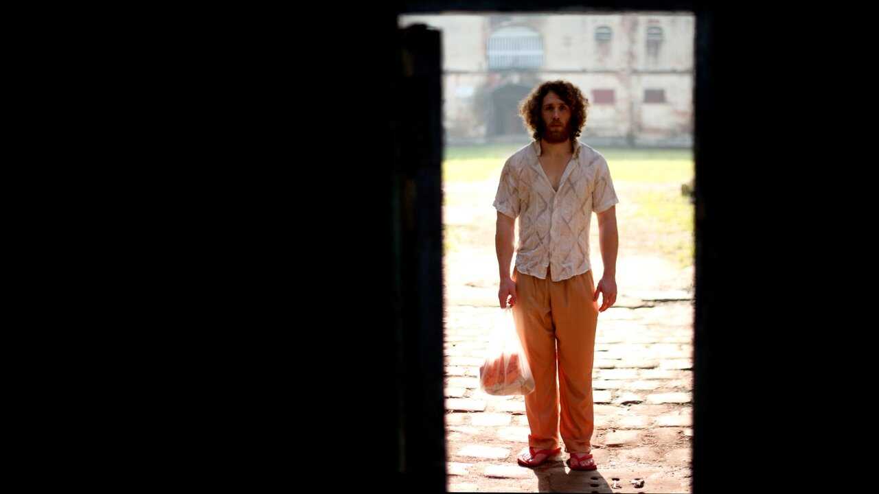 EN - Banged Up Abroad (2007) 4
