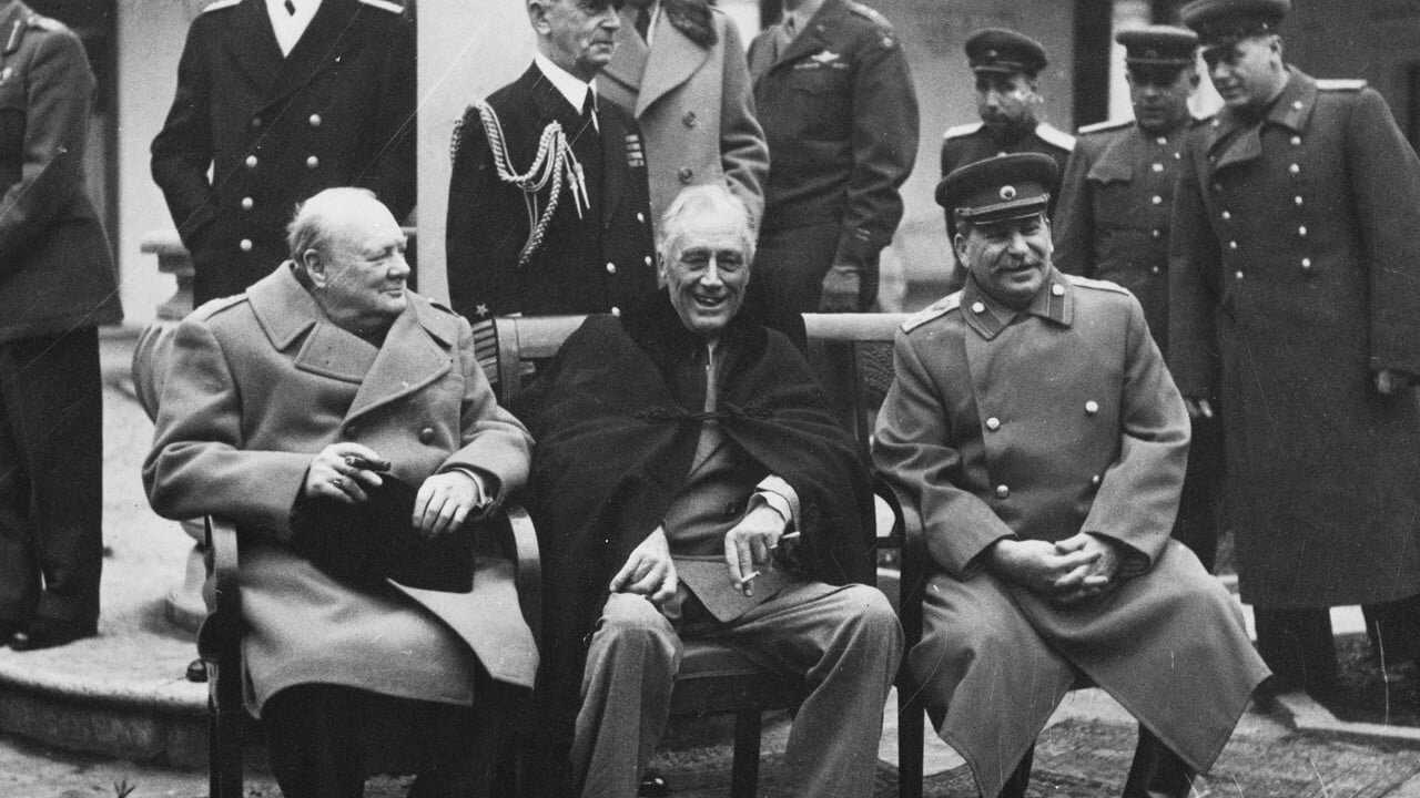 EN - The World At War (1973) (GB) 0