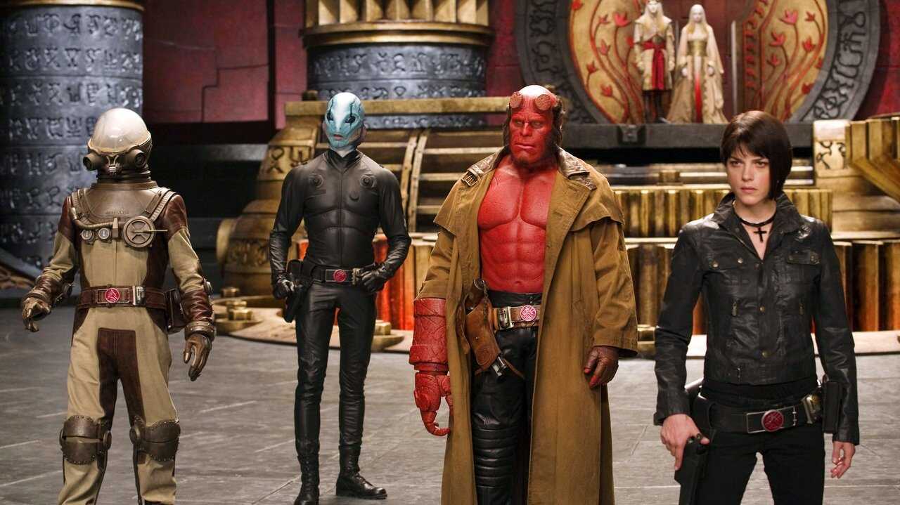 Hellboy: The Golden Army (2008) 0
