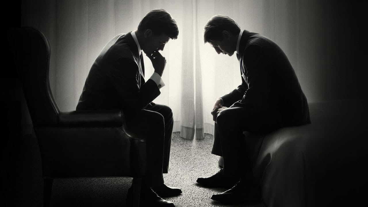 EN - The Kennedys (2011) 2