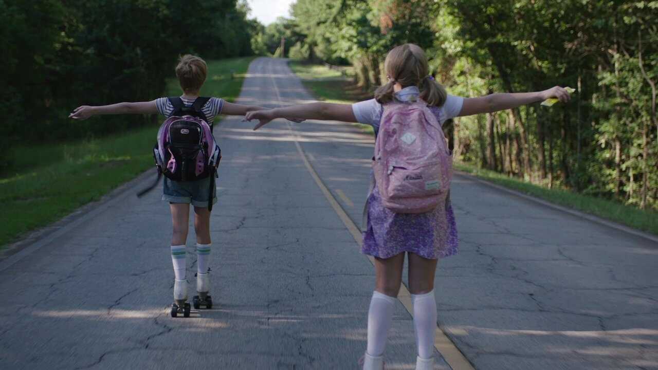 4K - Sharp Objects (2018) 3