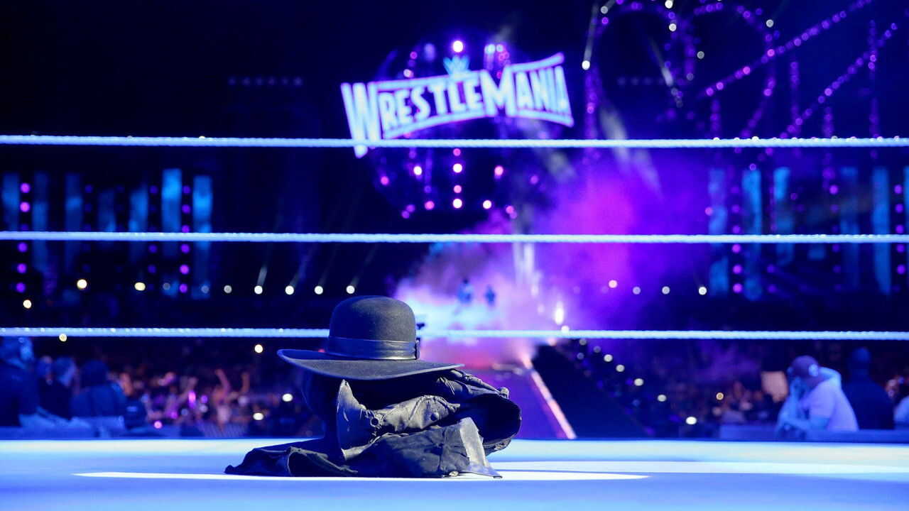 EN - Undertaker: The Last Ride (2020) 1