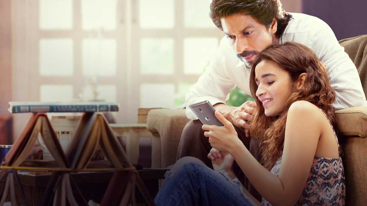 Dear Zindagi (2016) 0