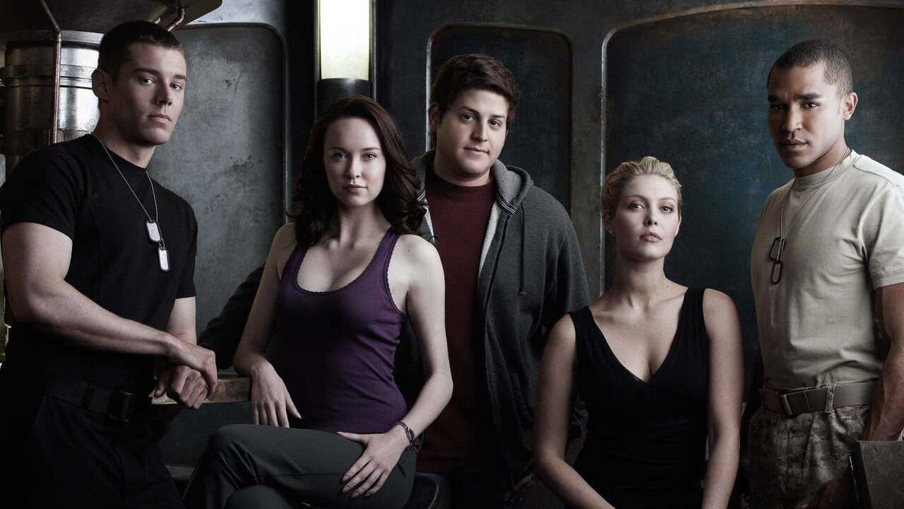 EN - Stargate Universe (2009) (US) 3