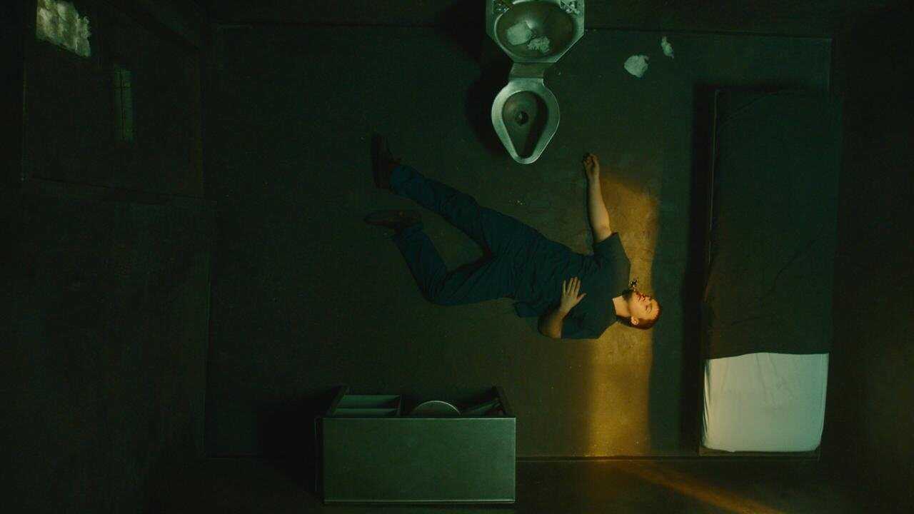 Solitary 0
