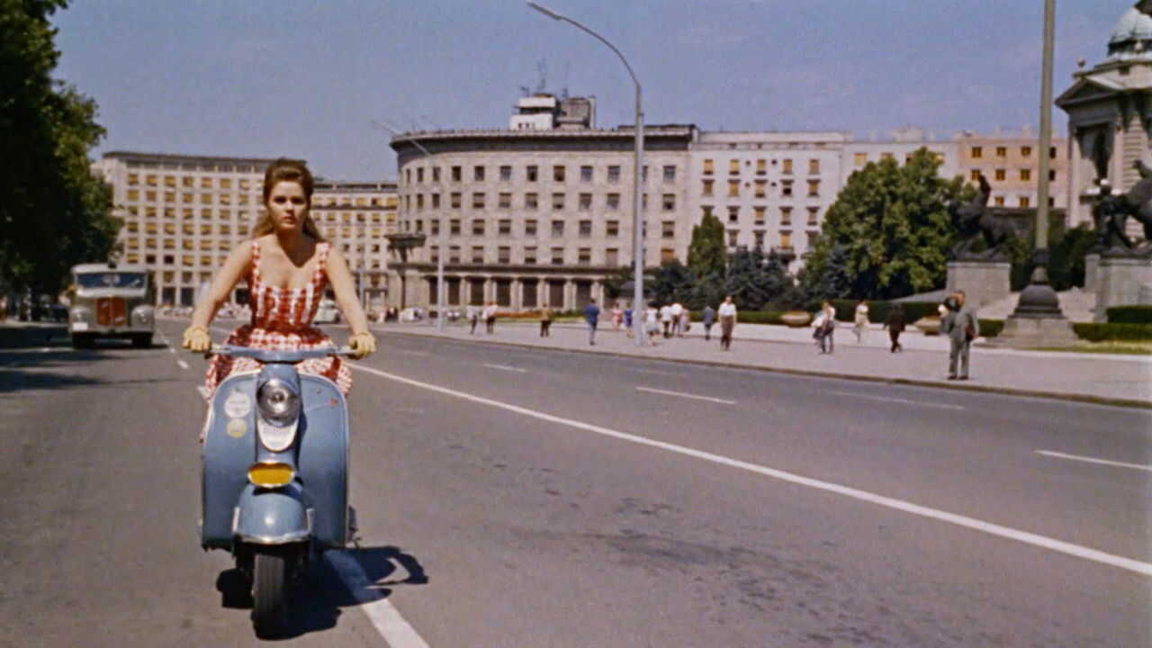 Love and Fashion (1960) 0