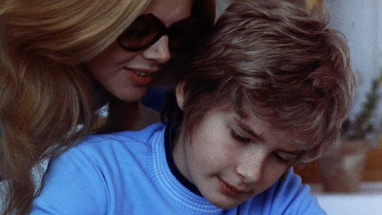 What the Peeper Saw (1972) 0