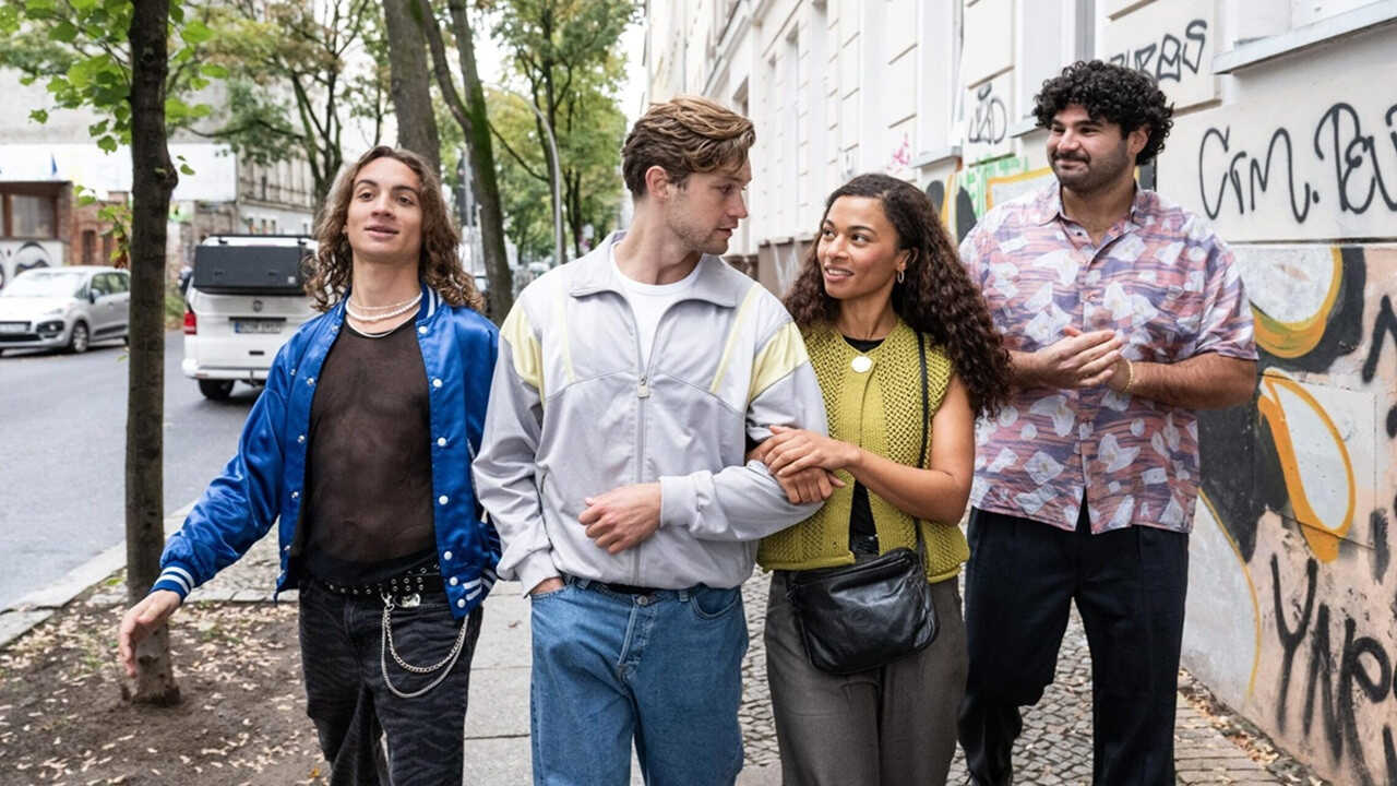 DE - Softies (2025) (DE) 0