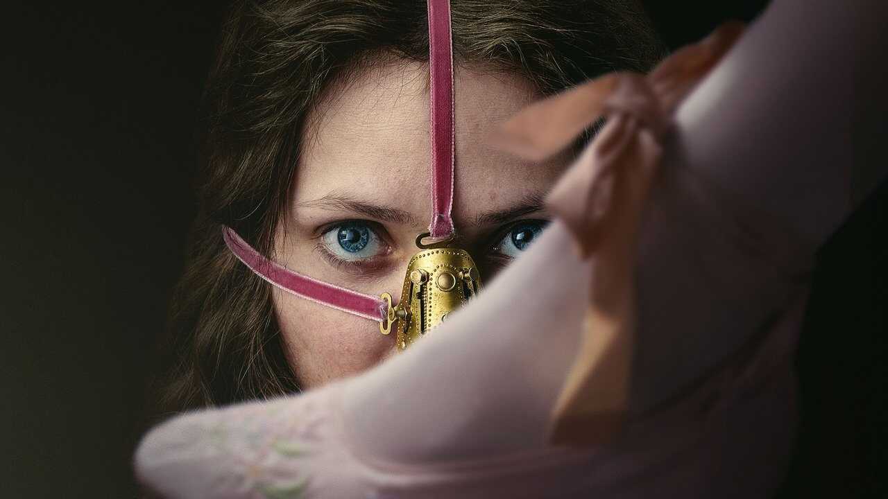 La hermanastra fea (2025) 0