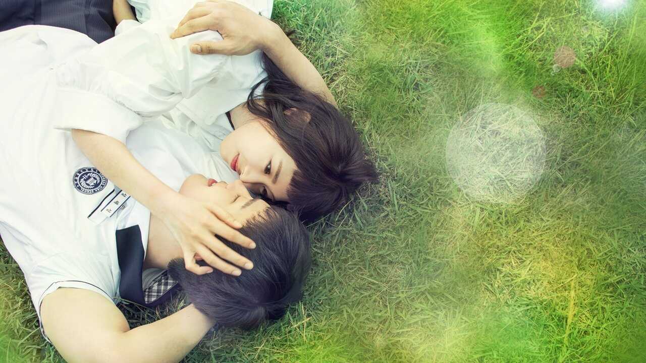 IN - Reunited Worlds (2017) 2